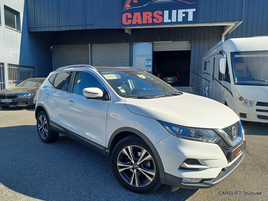 NISSAN QASHQAI - 1.5 DCI - 115 CV CONNECTA- TOIT PANORAMIQUE CAMERA FINANCEMENT POSSIBLE (2019)