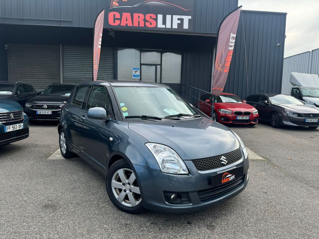 SUZUKI SWIFT - III 5 PORTES 1.3 I 16V 93 CV , MOTEUR A CHAINE SUIVI JOUR-GARANTIE (2008)