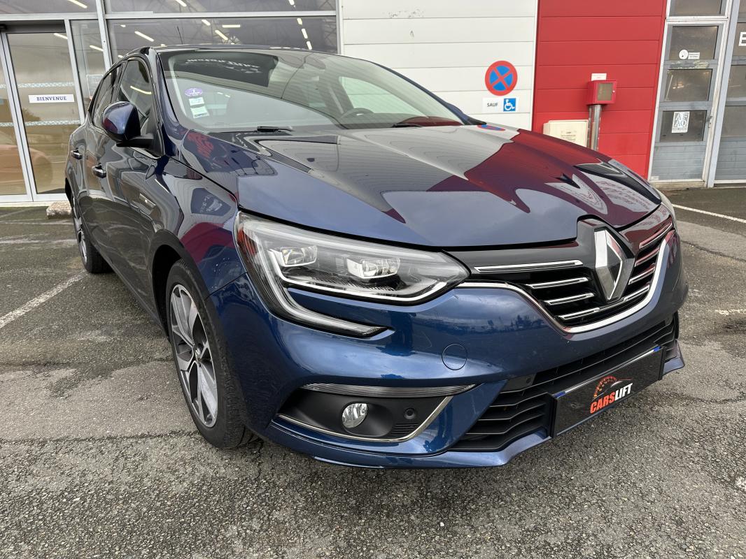 Renault Mégane IV Hatchback 1.2 TCe 16V EDC7 130 cv Boîte auto