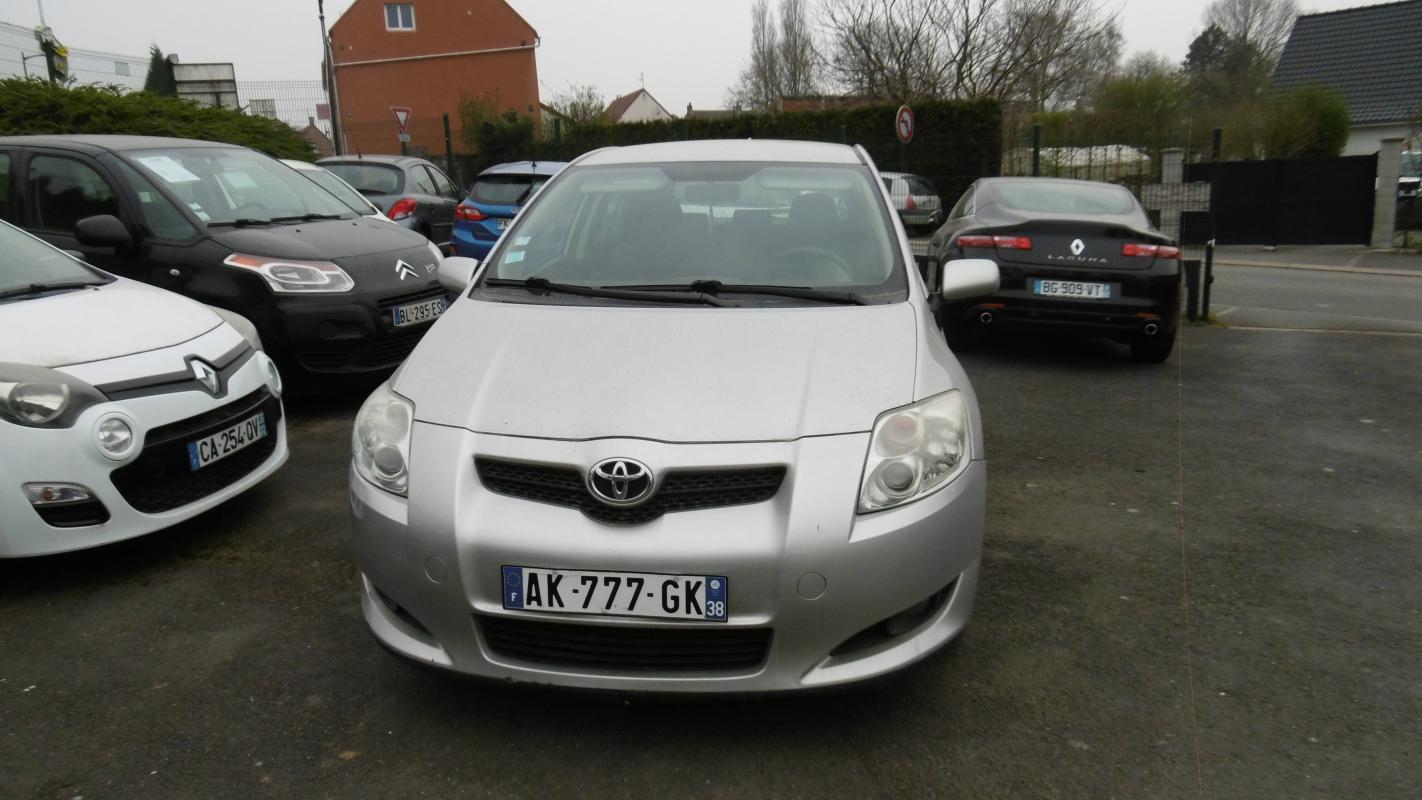 Toyota Auris - 2.0l d4d 125cv dynamique